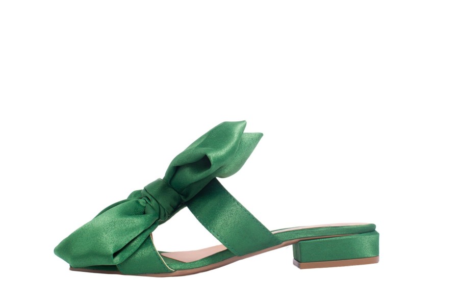 Women LAURA CEPEDA Flats | Malala Square Sandals