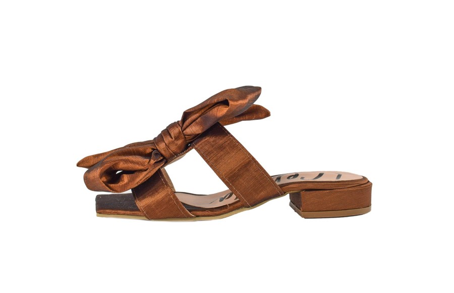 Women LAURA CEPEDA Flats | Malala Ocre Flats